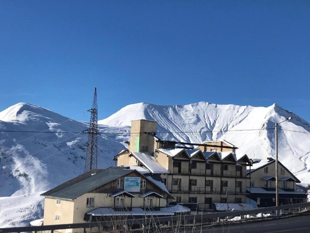 Yeti-Clubcom Hotel Gudauri Bagian luar foto