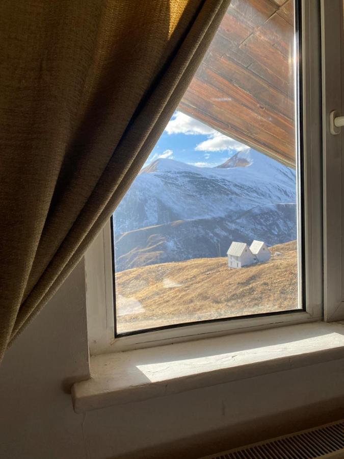 Yeti-Clubcom Hotel Gudauri Bagian luar foto